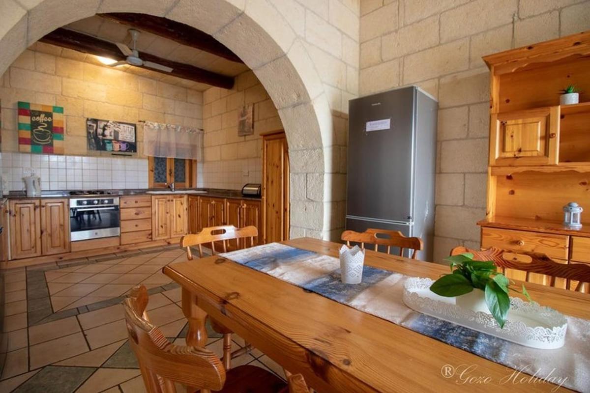 Hibiscus Bed & Breakfast Xagħra Екстериор снимка
